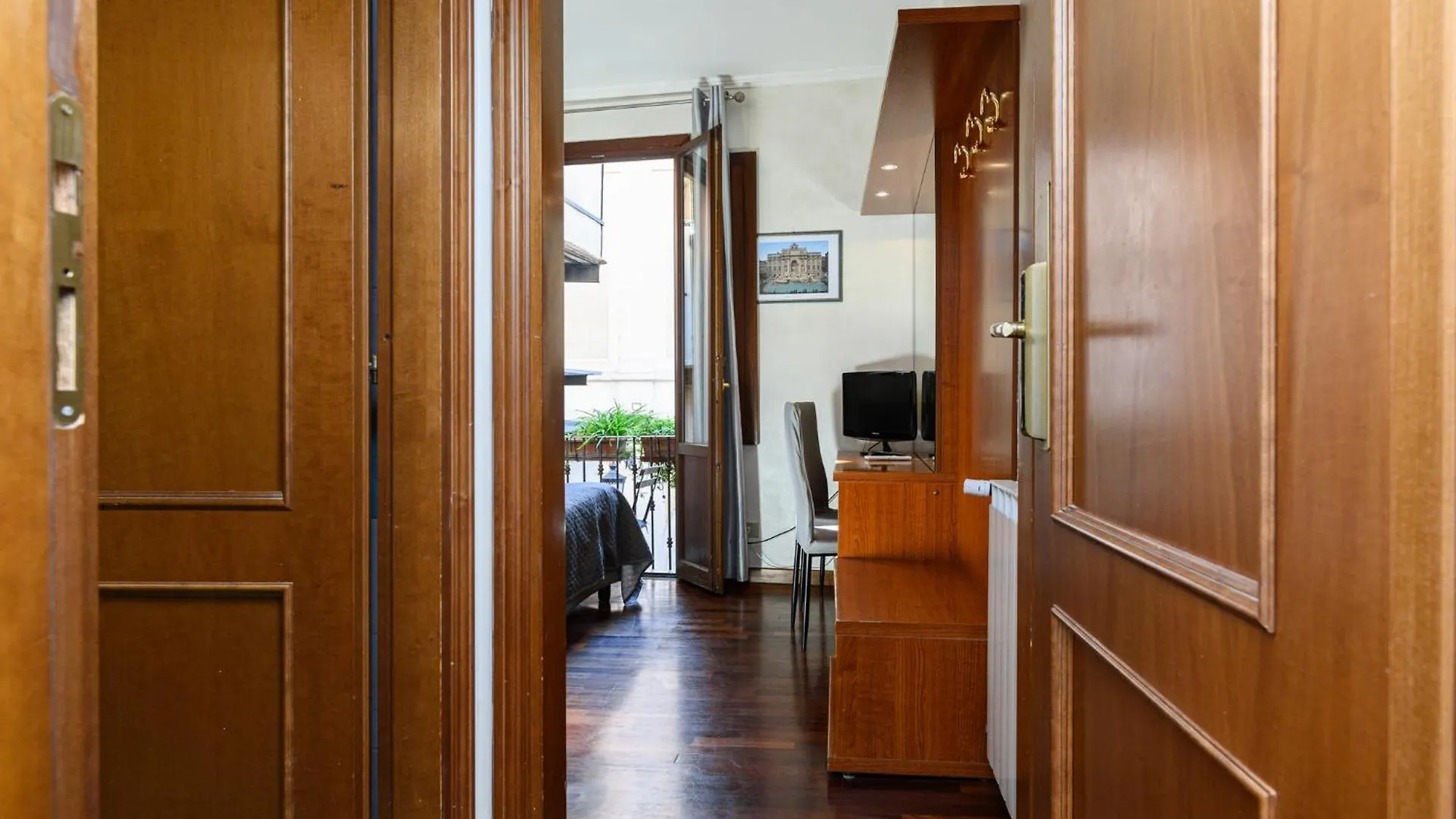 Domus Julia Hotel Rome Guest house