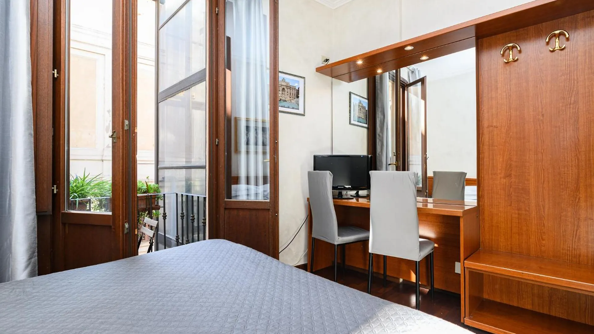 Domus Julia Hotel Rome