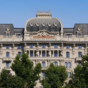 Отель Excelsior Gallia, A Luxury Collection Hotel, Милан