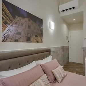 3* Гостевой дом Navona Charme